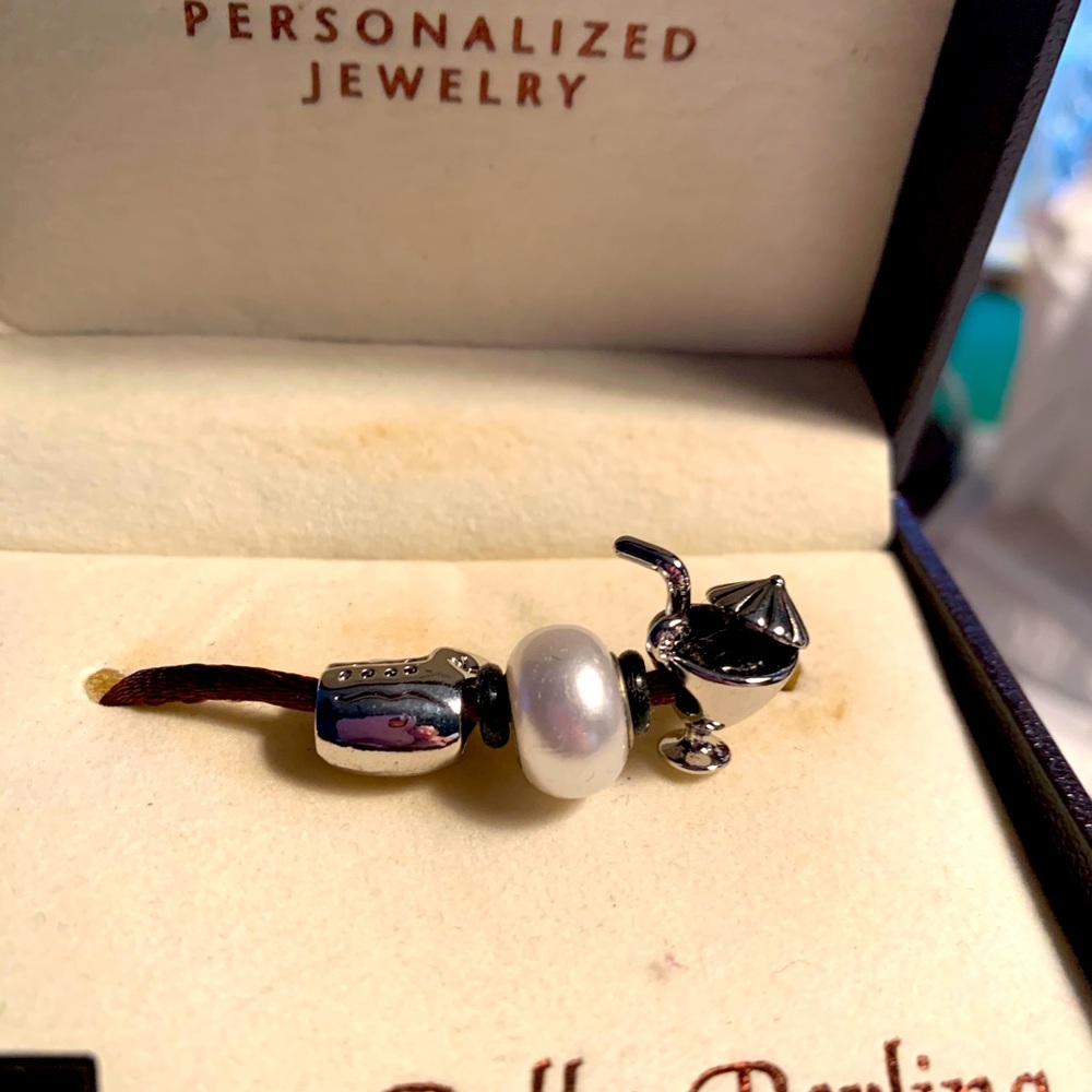Charms - Picture 3 of 4